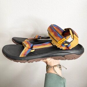 Teva Mens Universal‎ Sandals Canyon Multi Southwest Pattern Sz 13